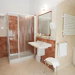 Hotel Anthea 3*