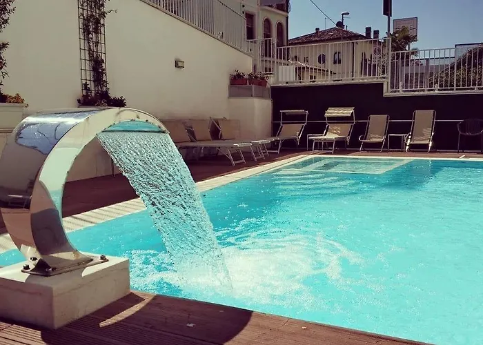Anthea Hotel