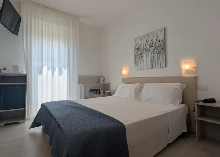 Anthea Hotel 3*