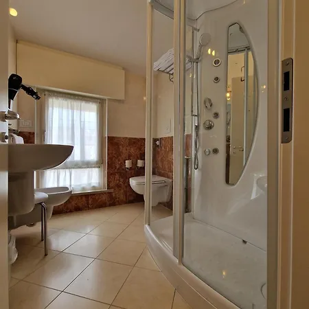 Anthea Hotel