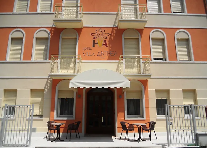 Anthea מלון 3*
