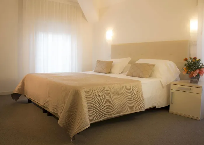 מלון Anthea גארדה